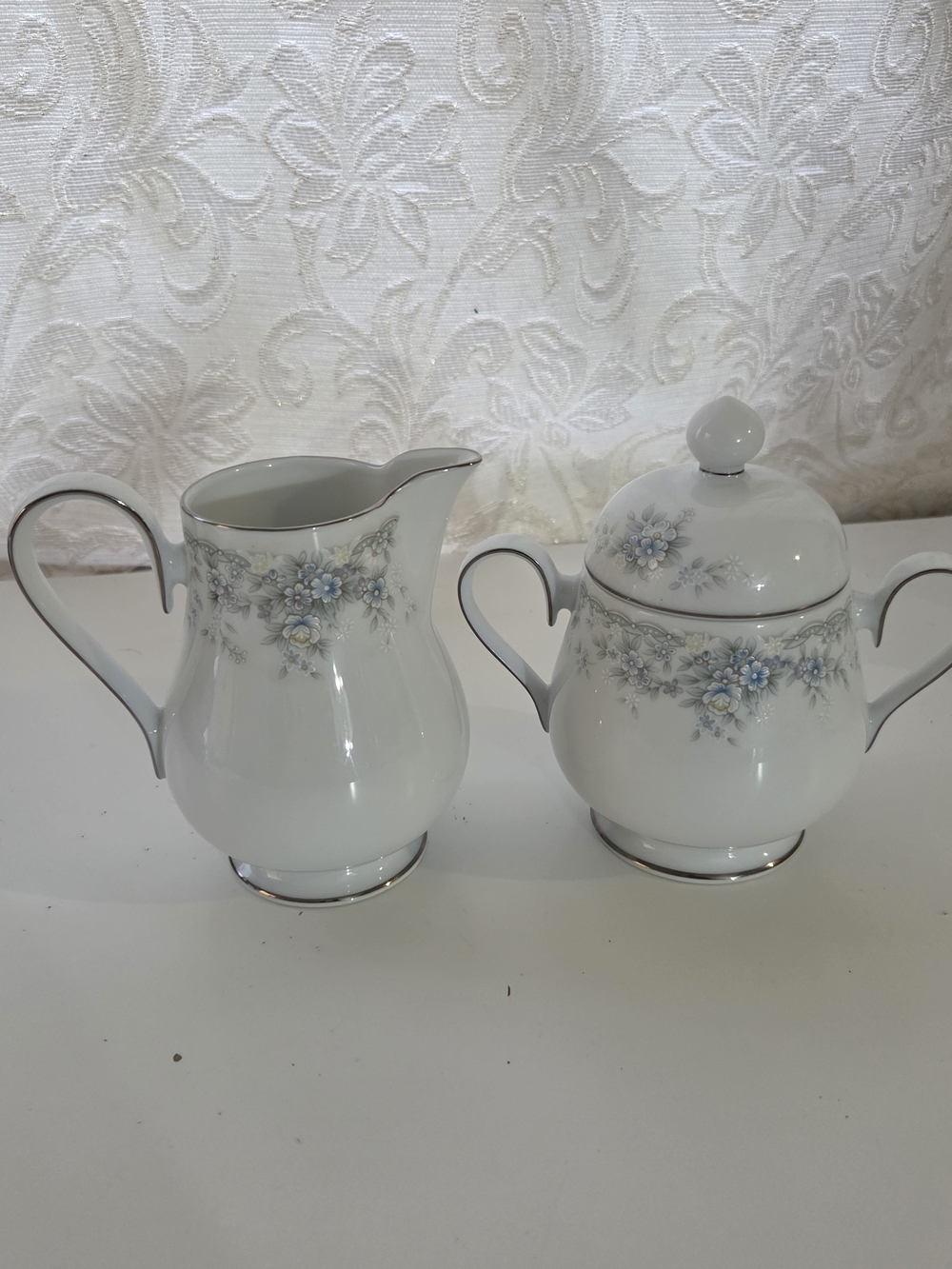Noritake Ireland Limerick #3063 Creamer and Sugar Bowl with Lid